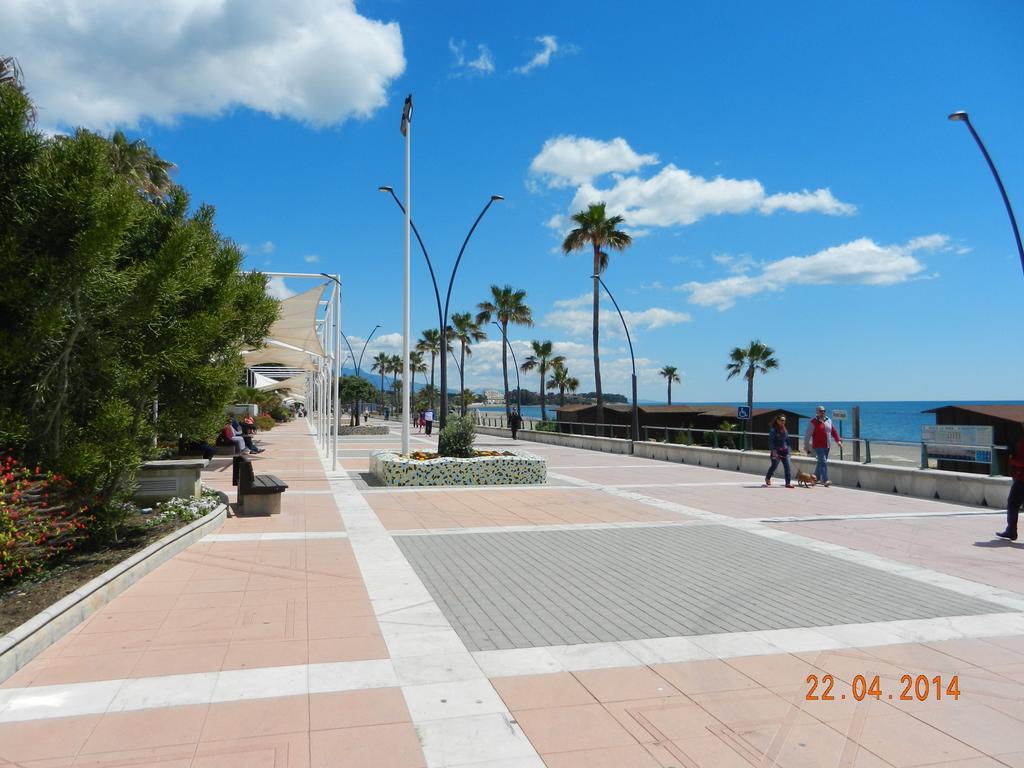 Apartment Parque Central Estepona Habitación foto